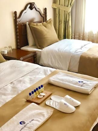 Hotel Bueyuek Levent Истанбул Екстериор снимка