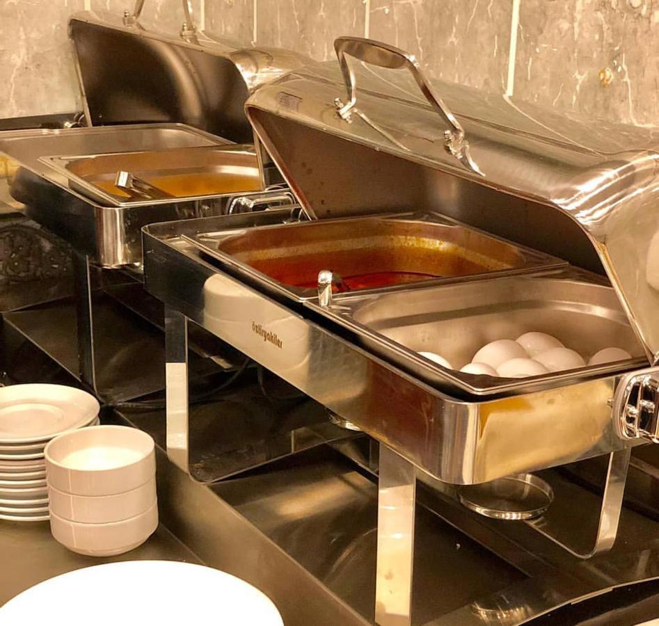 Hotel Bueyuek Levent Истанбул Екстериор снимка