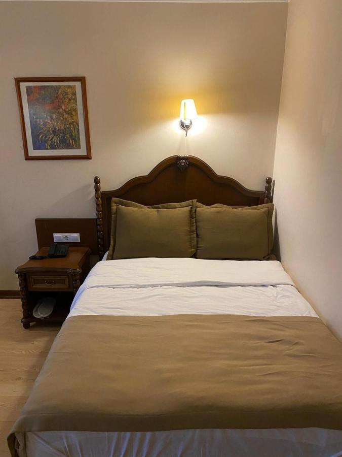 Hotel Bueyuek Levent Истанбул Екстериор снимка
